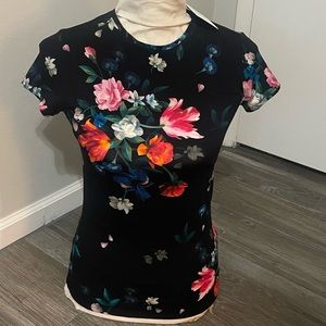 Ted Baker Sandalwood Floral Jersey Tee size 1/small NWT!